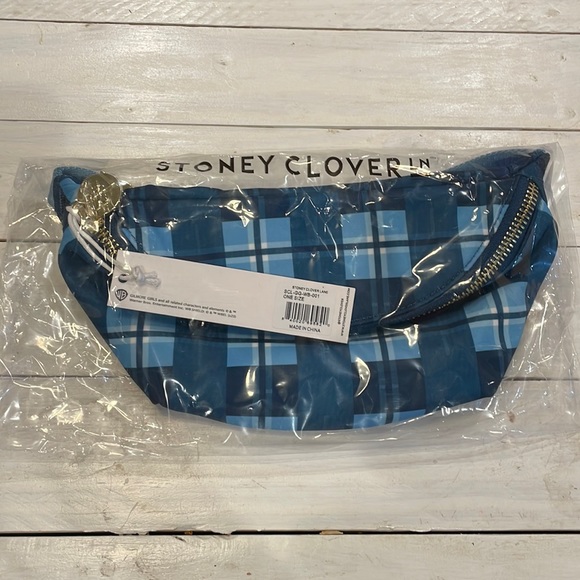 Stoney Clover Lane SCL Gilmore Girls The Puffs Chilton School Classic Fanny - Picture 1 of 3